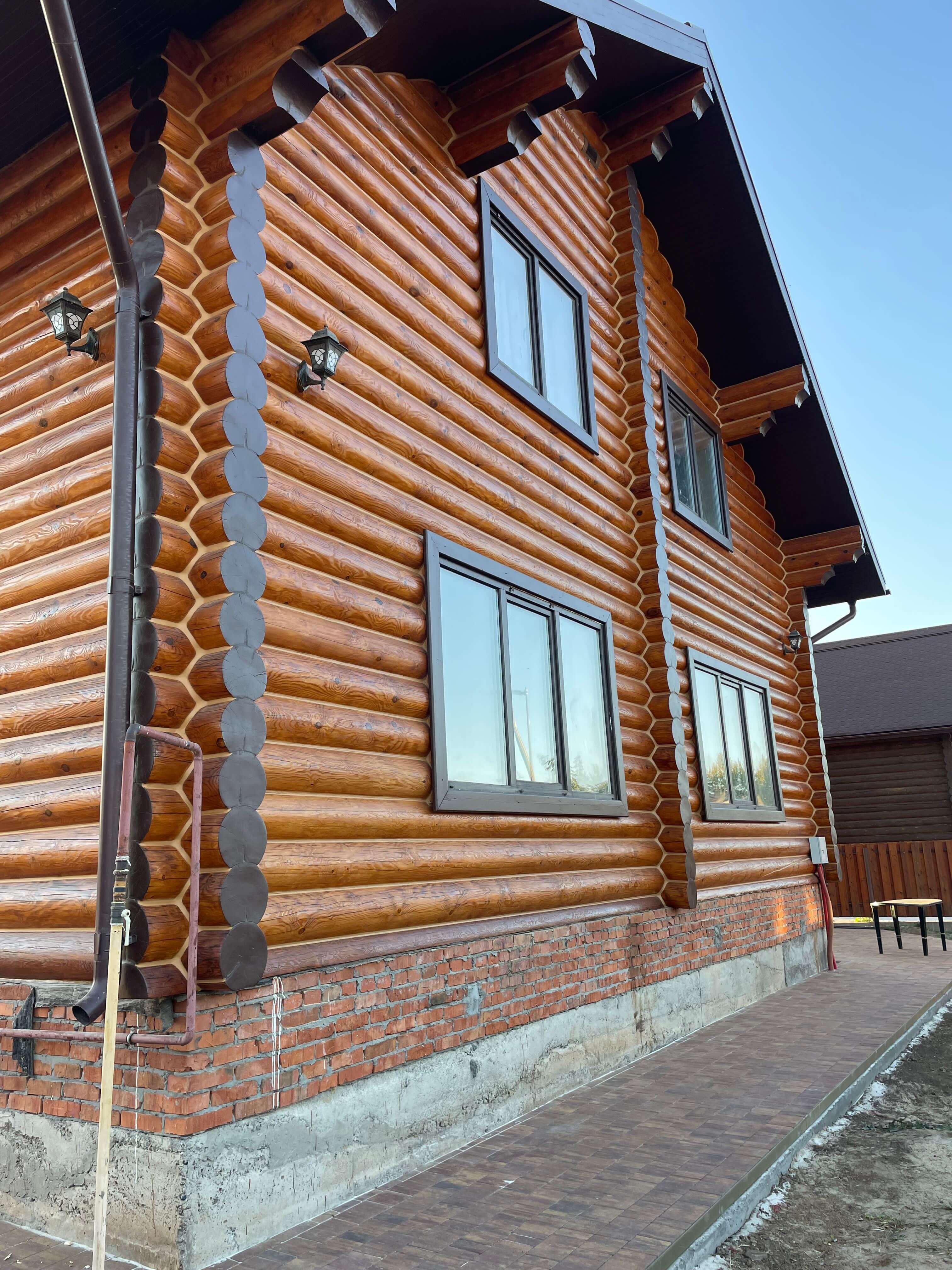 House 3